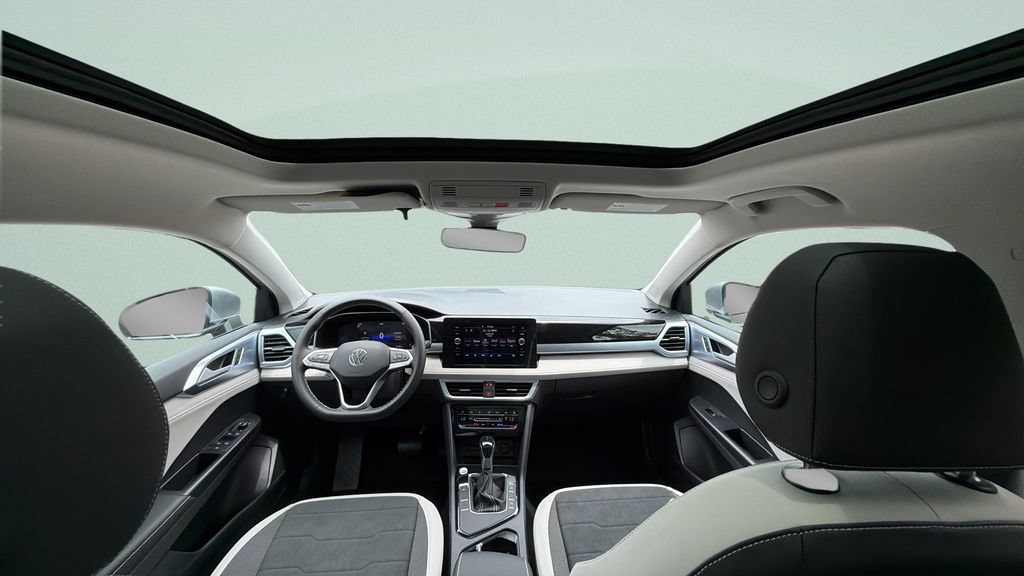 New 2026 Volkswagen Taos SE FWD image 27