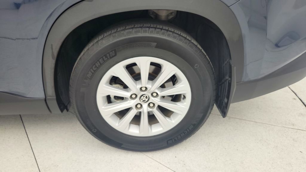 Used 2024 Toyota Grand Highlander XLE image 30