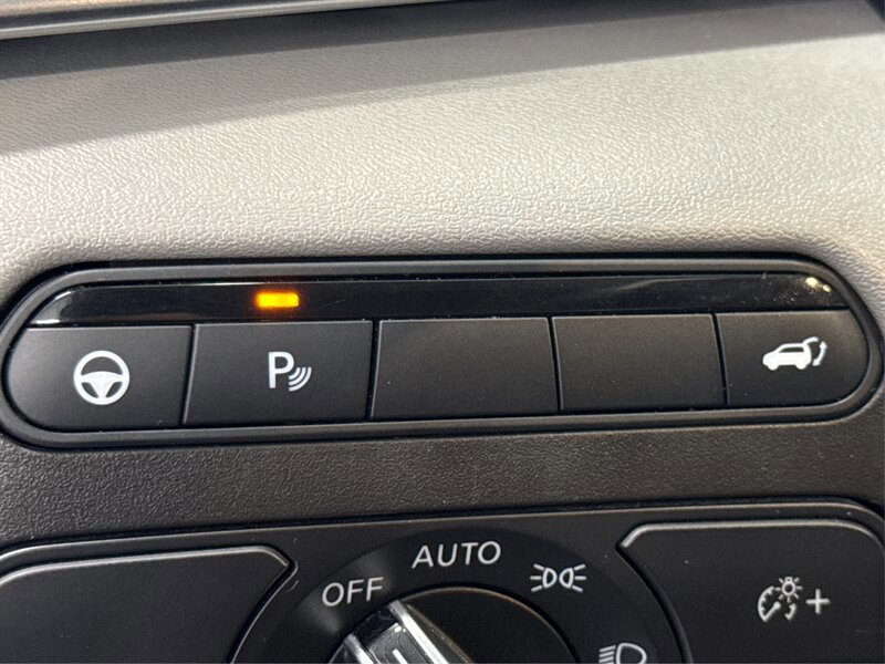 Used 2023 INFINITI QX50 Luxe FWD image 25
