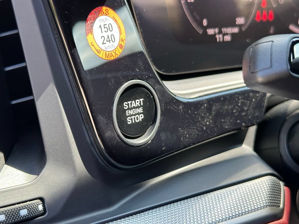 Certified 2025 Porsche Cayenne S AWD/4WD image 17