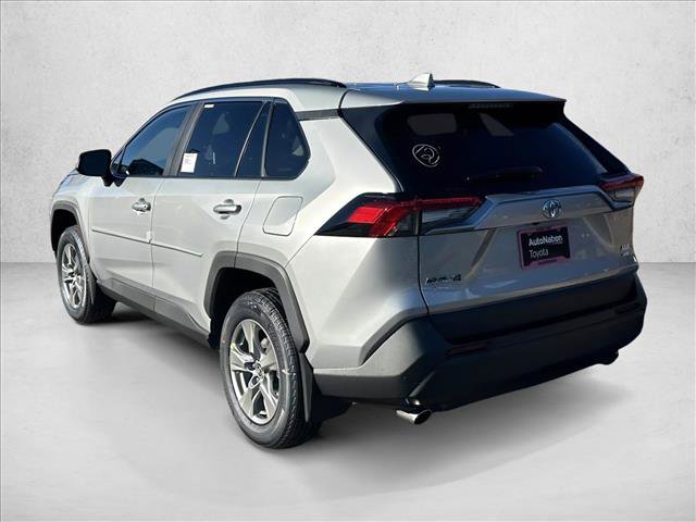 New 2025 Toyota RAV4 XLE image 5