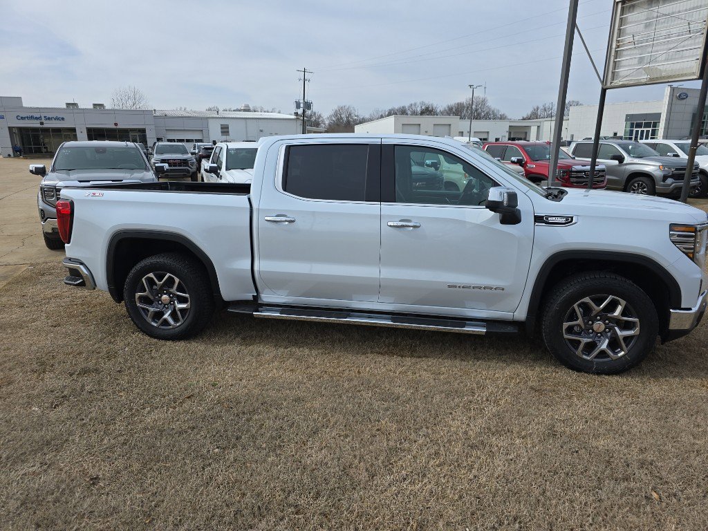 New 2026 GMC Sierra 1500 SLT w/ SLT Premium Plus Package AWD/4WD image 4