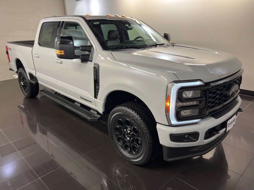 New 2026 Ford F250 Lariat w/ Black Appearance Package image 1