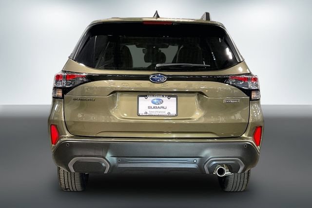 Used 2025 Subaru Forester Limited AWD/4WD image 4