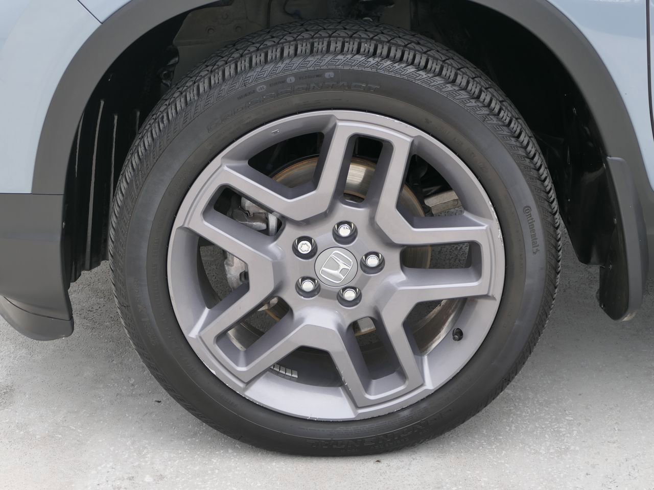 Used 2023 Honda Passport EX-L image 9