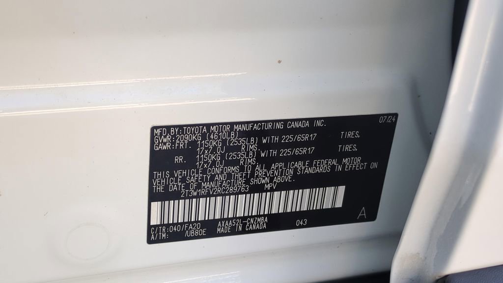 Used 2024 Toyota RAV4 XLE FWD image 24