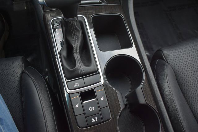 Used 2019 Kia Optima EX image 29