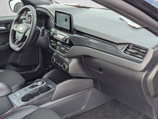 Used 2025 Ford Escape ST-Line image 24