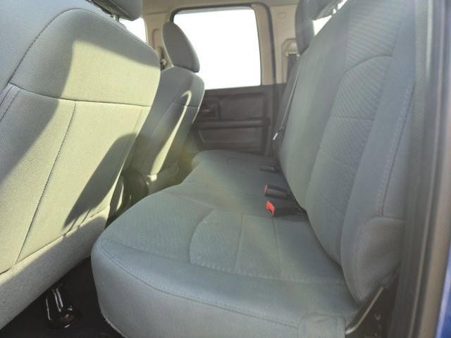 Used 2018 RAM 1500 Express w/ Express Value Package AWD/4WD image 10