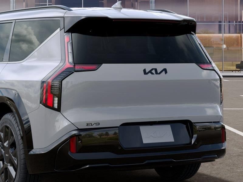 New 2026 Kia EV9 Land w/ Nightfall Edition Package AWD/4WD image 16
