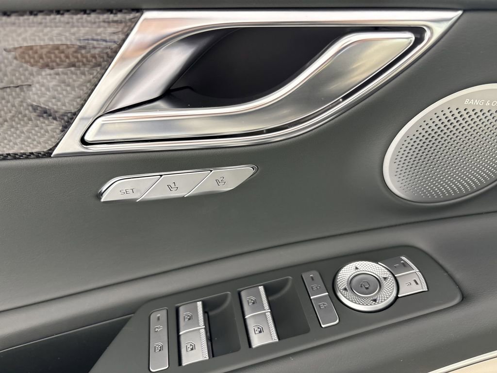 New 2026 Genesis GV80 3.5T e-SC AWD/4WD image 15