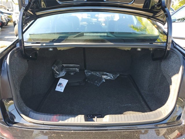 Used 2024 Volkswagen Jetta SEL image 9