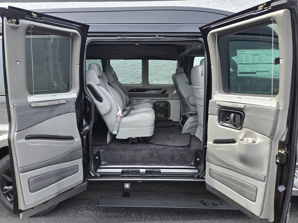 New 2025 GMC Savana 2500 w/ Driver Convenience Package image 31