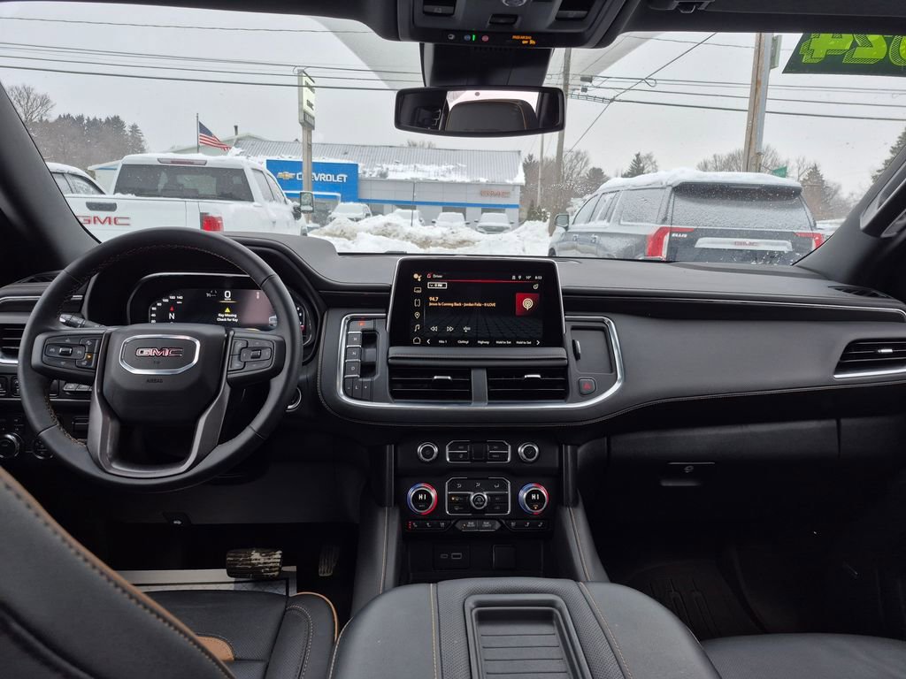 Used 2024 GMC Yukon XL AT4 image 26
