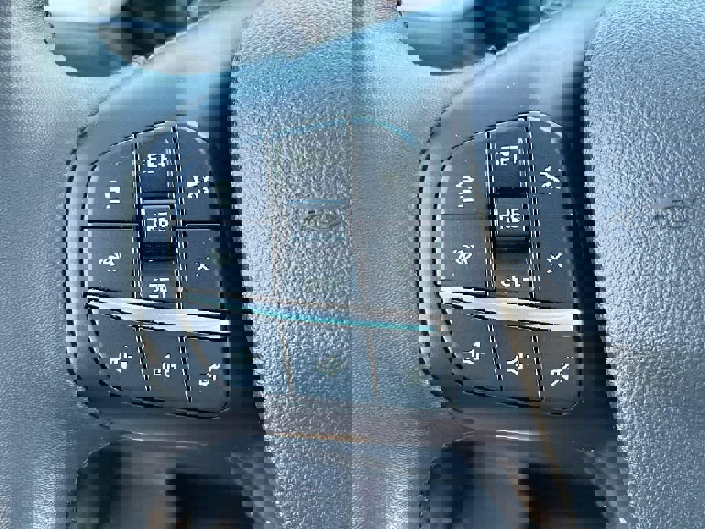 Used 2024 Ford Maverick Lariat image 14