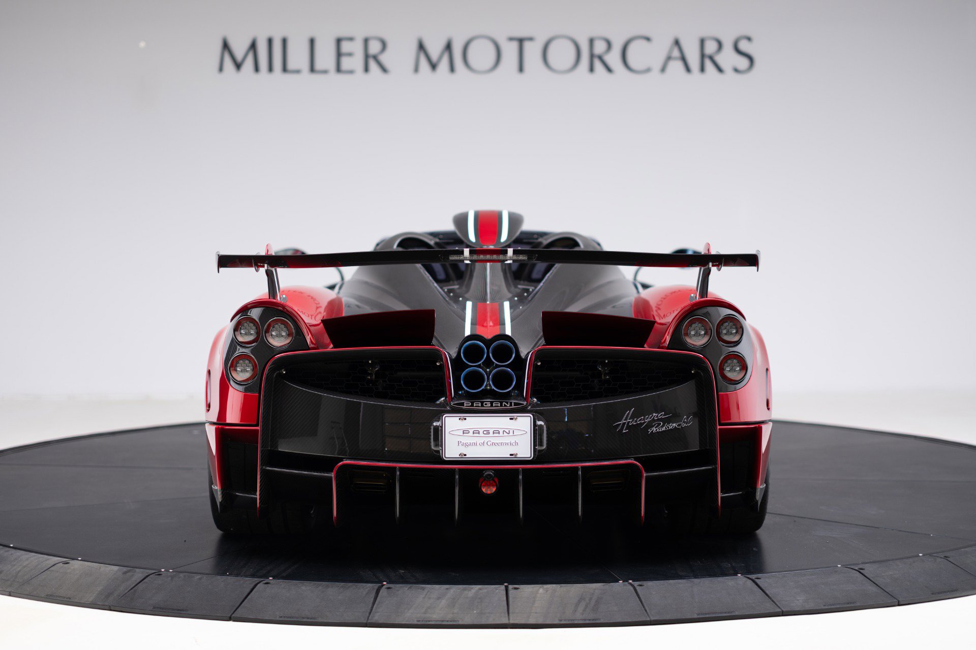 Used 2020 Pagani Huayra image 6