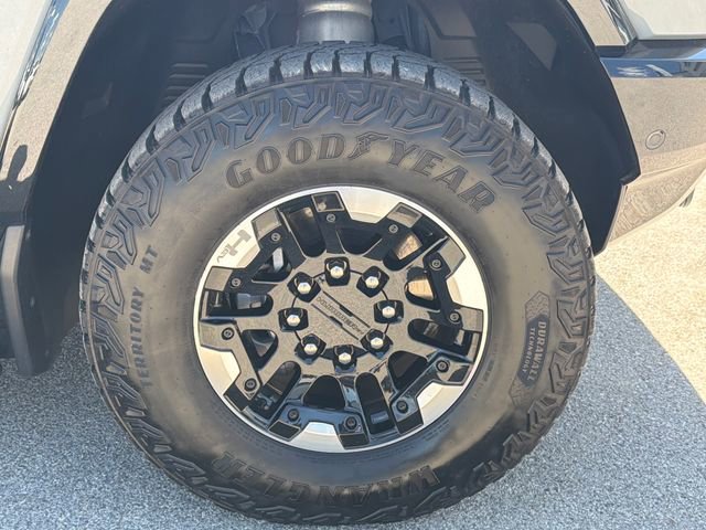 Used 2025 GMC Hummer EV 3X w/ Extreme Off-Road Package AWD/4WD image 51