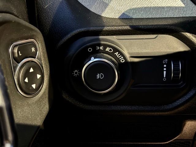 Certified 2024 Jeep Wrangler Sport S image 35