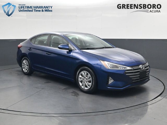 Used 2020 Hyundai Elantra SE FWD image 3