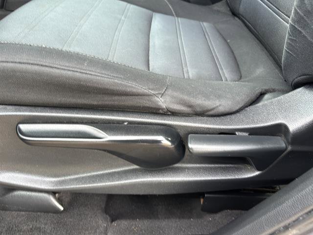 Used 2018 Honda CR-V LX image 12