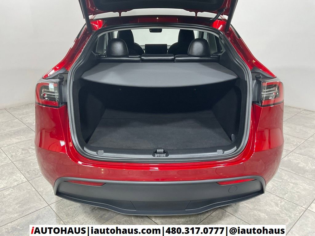 Used 2024 Tesla Model Y Long Range AWD/4WD image 10