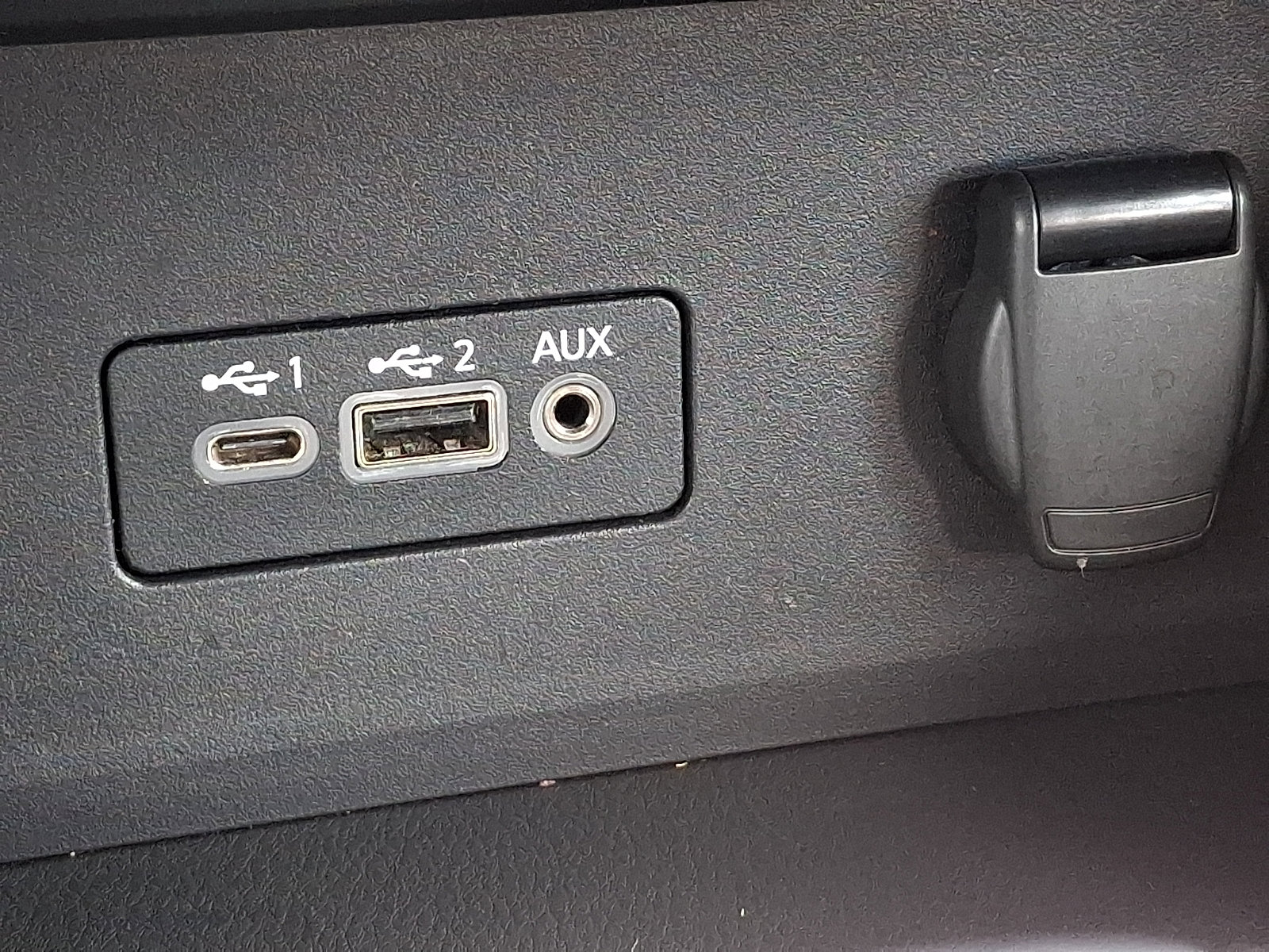 Used 2023 Nissan Sentra SV image 23