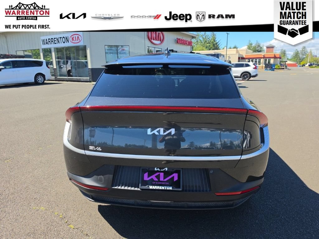 Used 2024 Kia EV6 Light AWD/4WD image 4