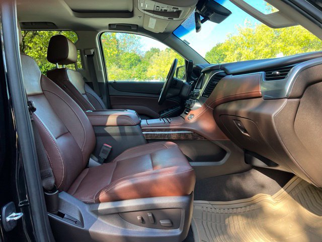Used 2020 Chevrolet Tahoe Premier w/ Max Trailering Package AWD/4WD image 21