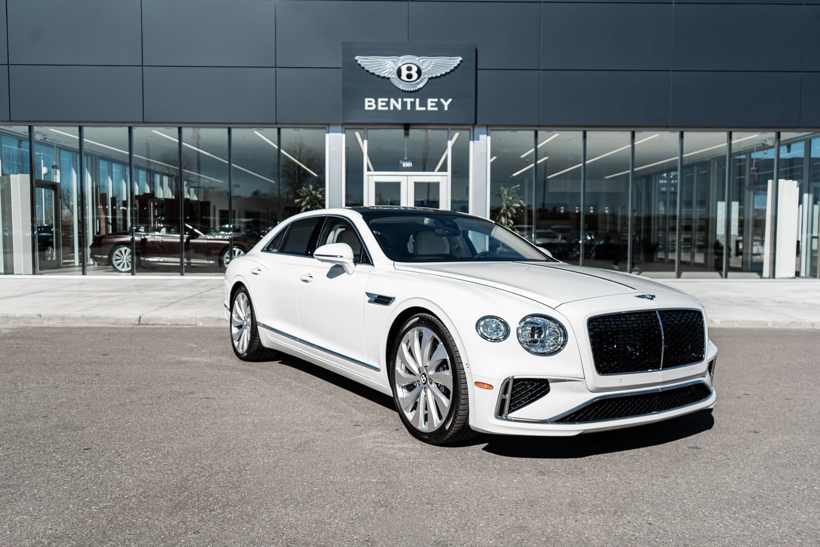 New 2026 Bentley Flying Spur Plug-In Hybrid image 18