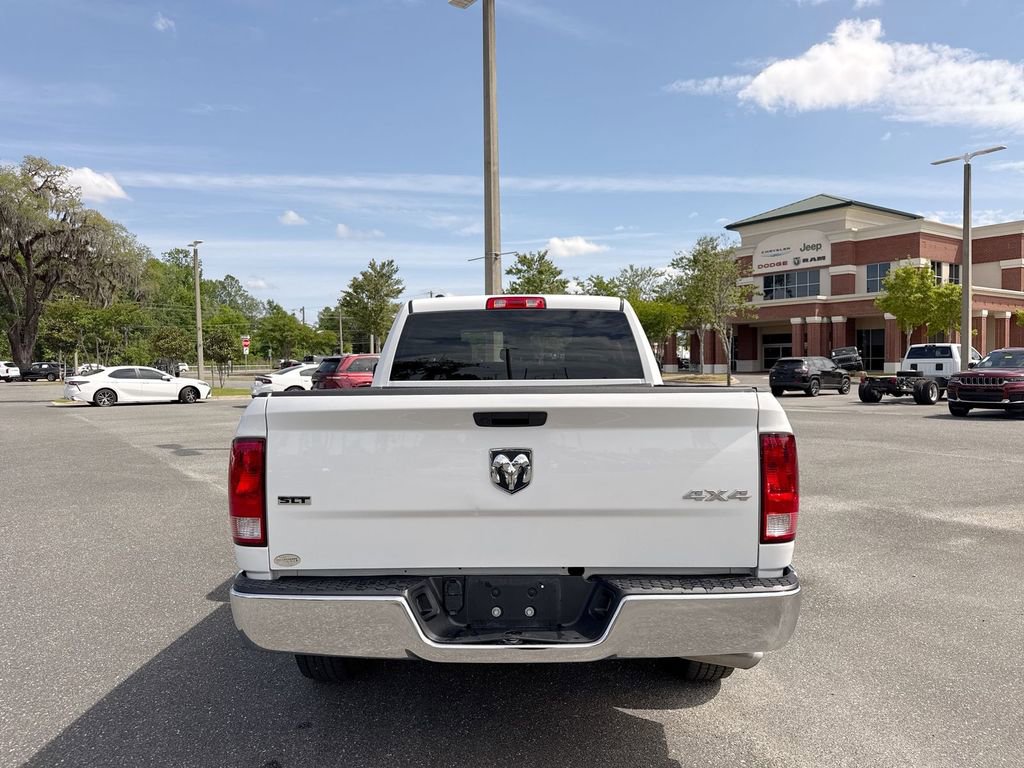 Used 2024 RAM 1500 Classic SLT AWD/4WD image 4