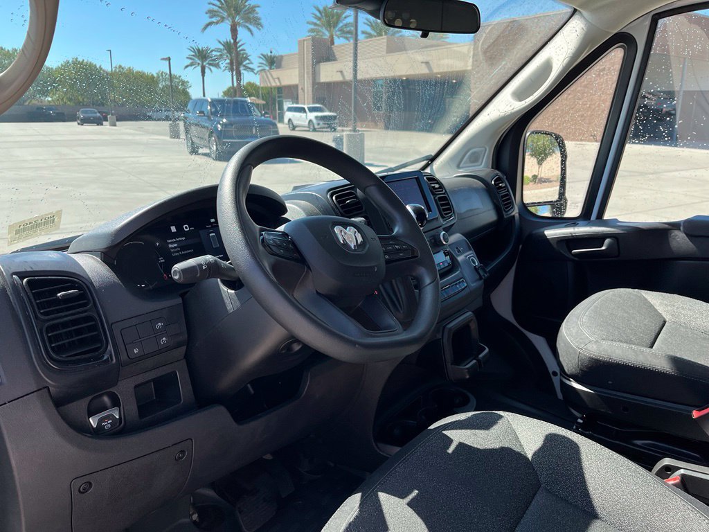 Used 2025 RAM ProMaster 2500 w/ U-Haul Equipment Group FWD image 13