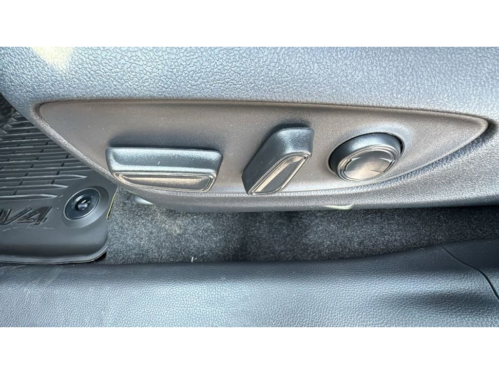 Used 2024 Toyota RAV4 XSE w/ Weather Package image 29