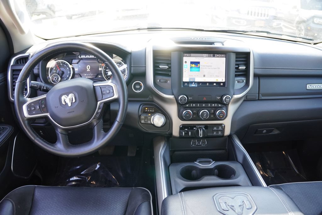 Used 2022 RAM 1500 Laramie AWD/4WD image 19