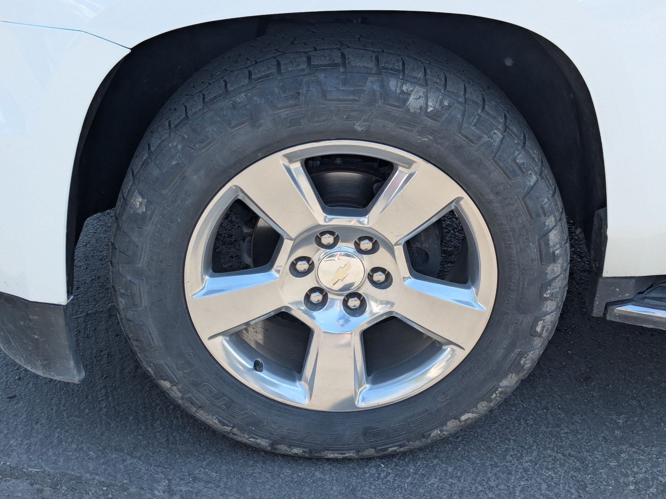 Used 2020 Chevrolet Tahoe Premier AWD/4WD image 13