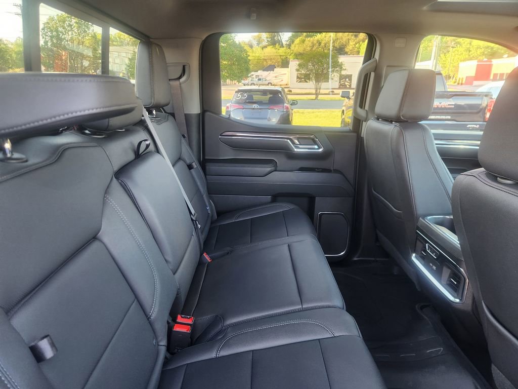 Used 2024 Chevrolet Silverado 1500 LTZ w/ Technology Package image 8
