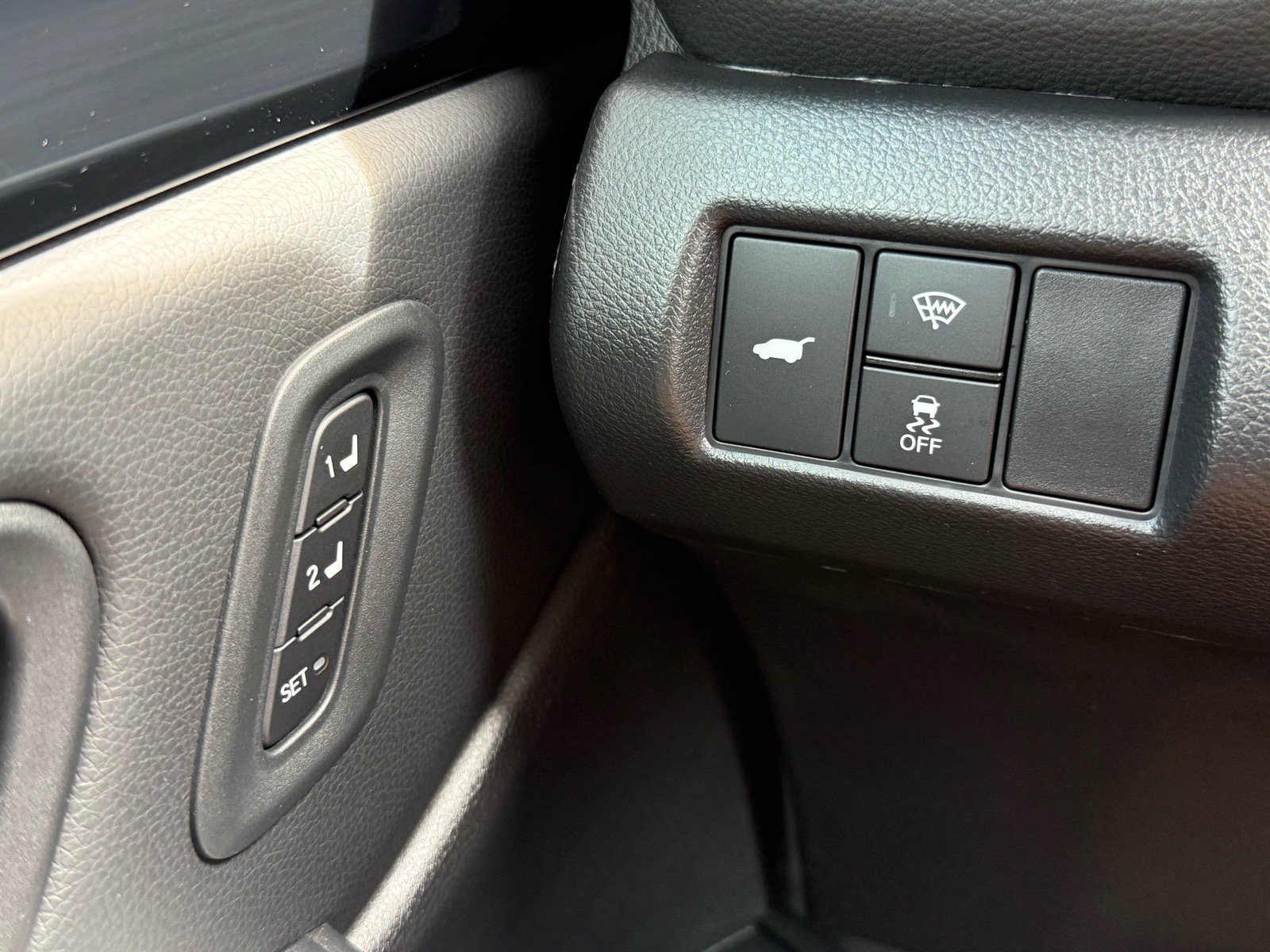 Certified 2025 Honda Pilot TrailSport image 16