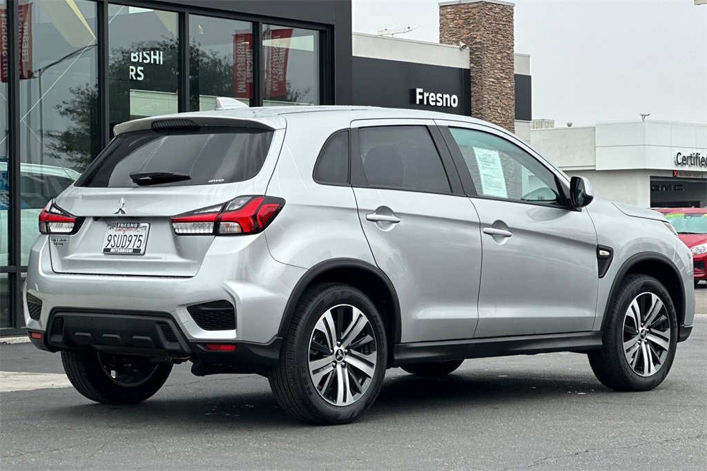 Used 2025 Mitsubishi Outlander Sport ES image 6