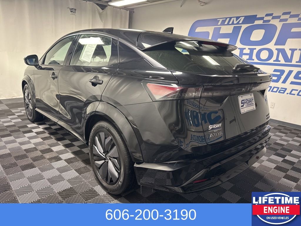 Used 2023 Nissan Ariya AWD image 9
