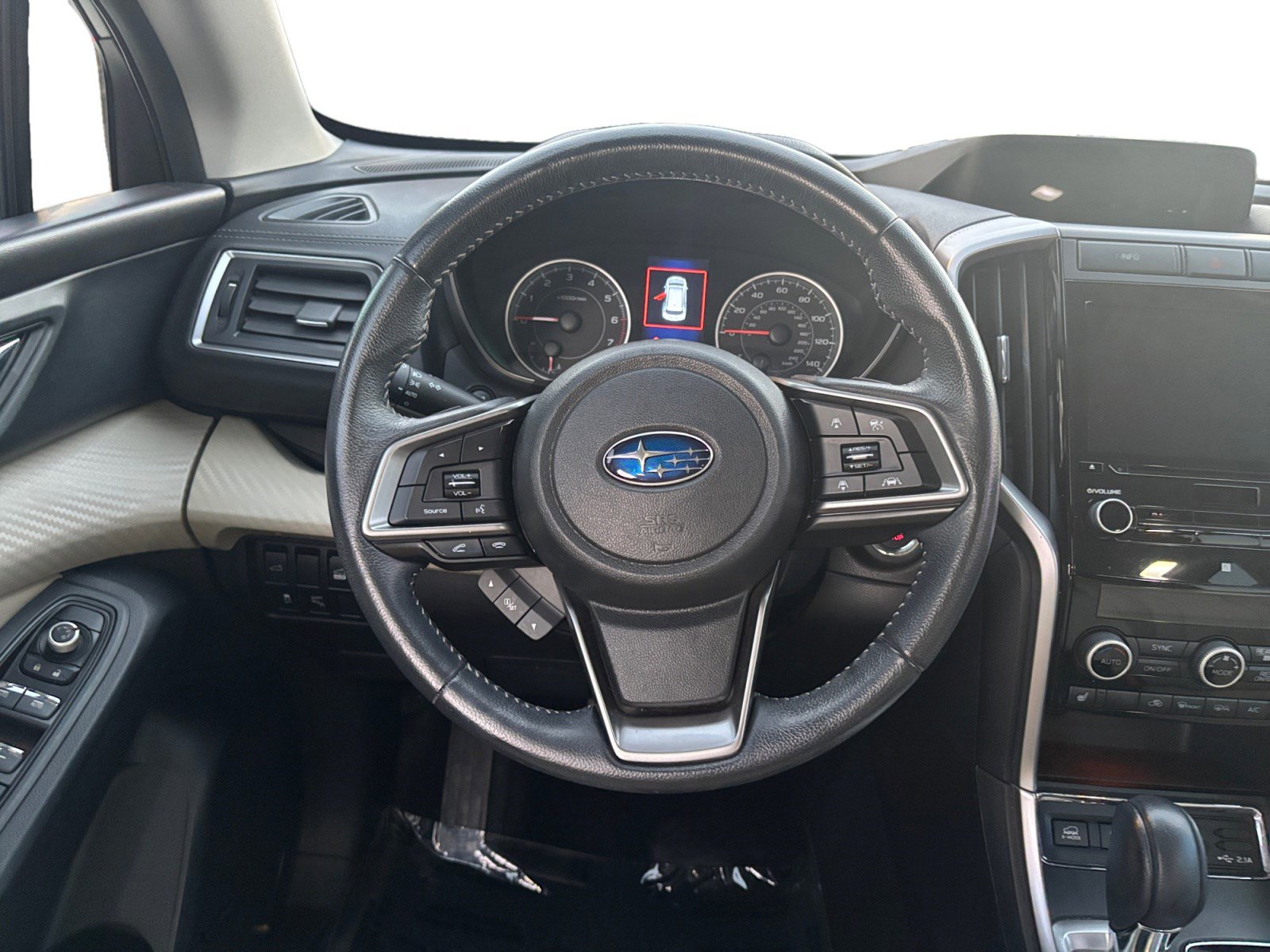 Used 2019 Subaru Ascent Premium w/ Popular Package #2 image 12