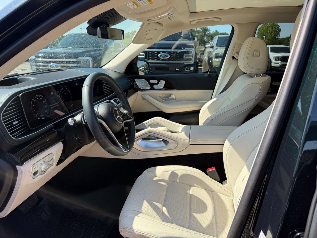 Used 2025 Mercedes-Benz GLE 450 4MATIC image 9