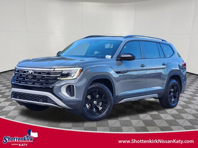 Used 2025 Volkswagen Atlas Peak Edition SE AWD/4WD image 1