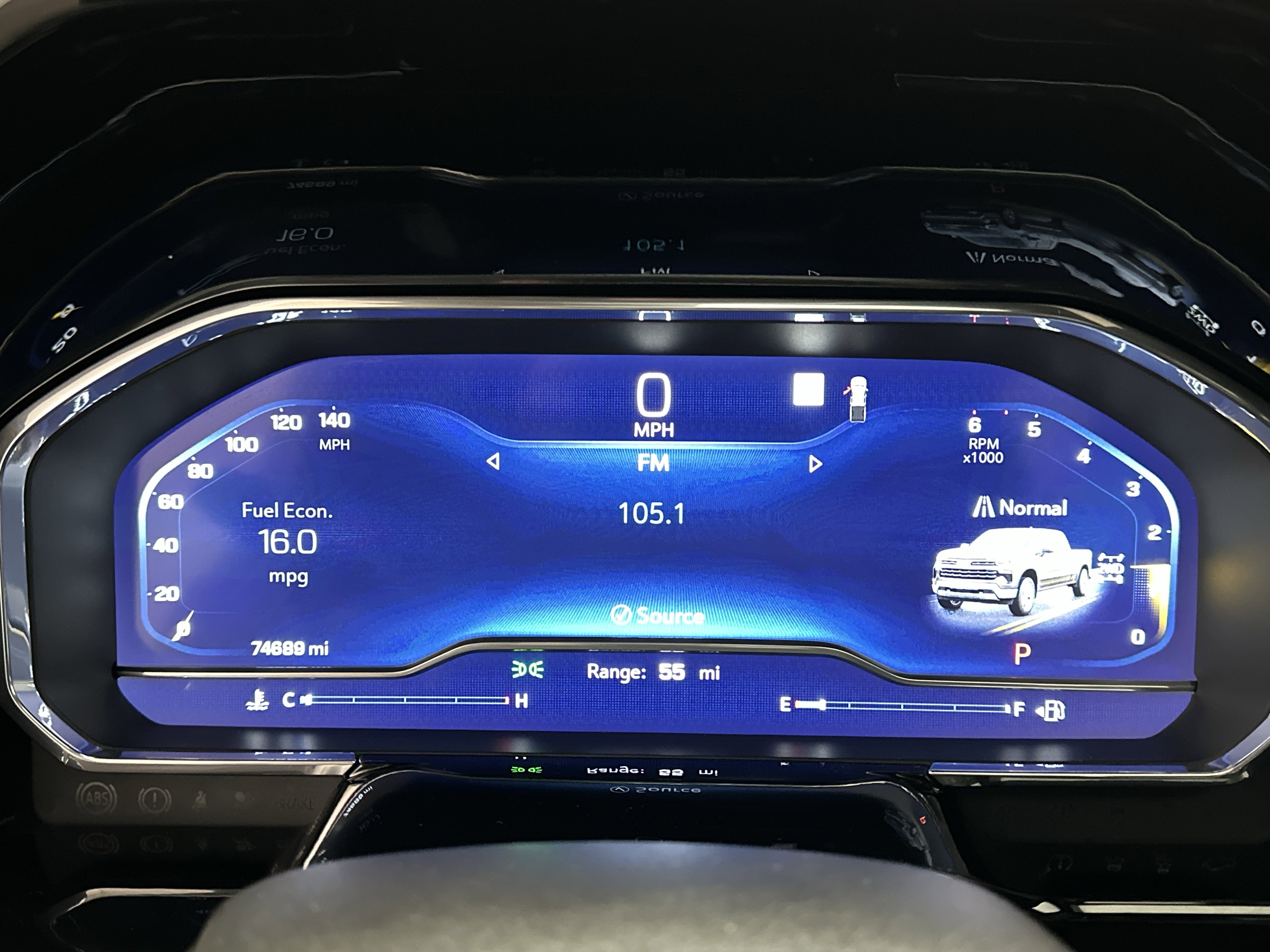 Used 2022 Chevrolet Silverado 1500 ZR2 w/ Technology Package image 29