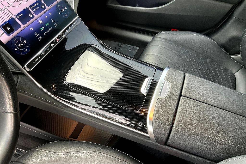 Used 2023 Mercedes-Benz EQE 500 4MATIC Sedan image 18