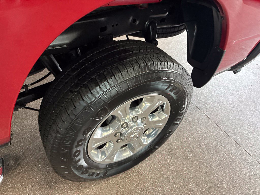 Certified 2026 RAM 2500 Big Horn AWD/4WD image 9