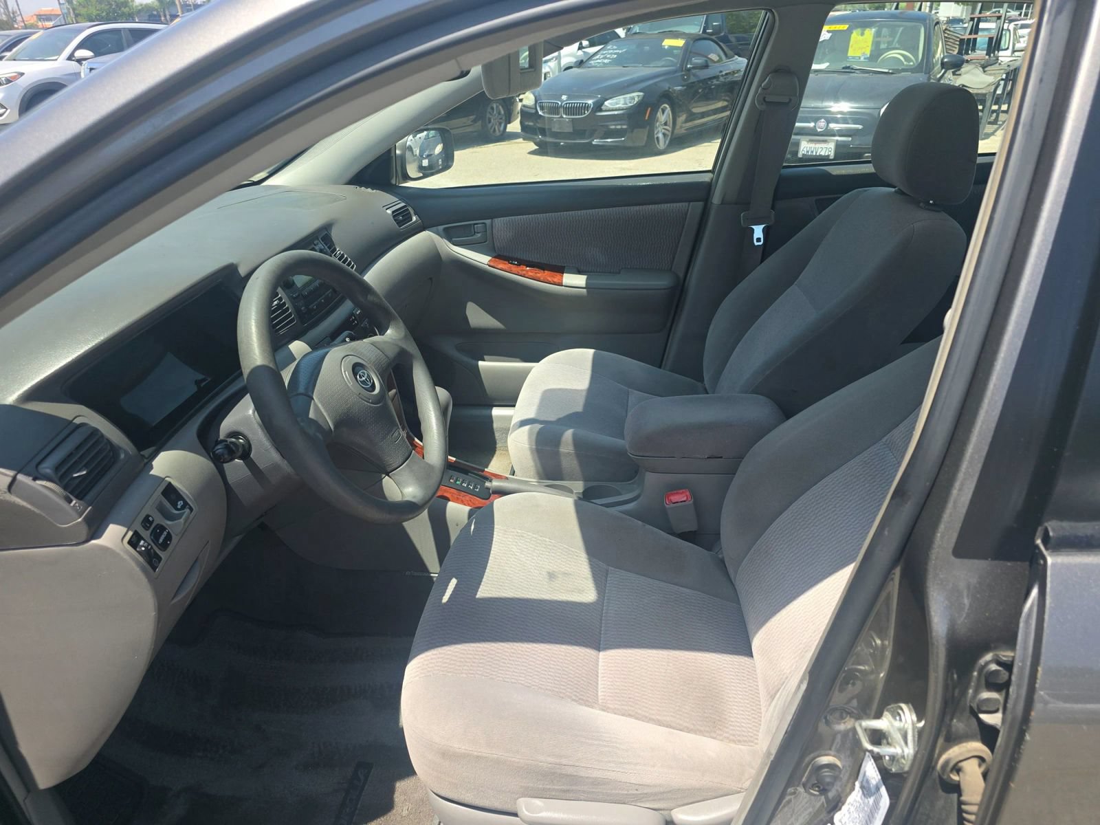 Used 2005 Toyota Corolla LE FWD image 10