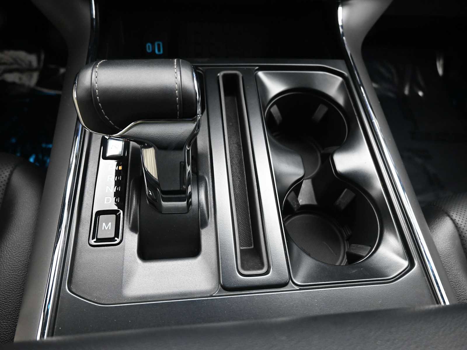 Used 2023 Ford F150 Lariat w/ Trailer Tow Package image 24