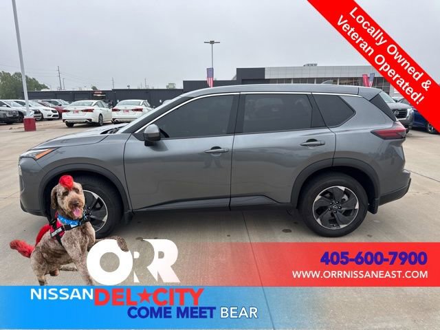 Used 2024 Nissan Rogue SV FWD video 2