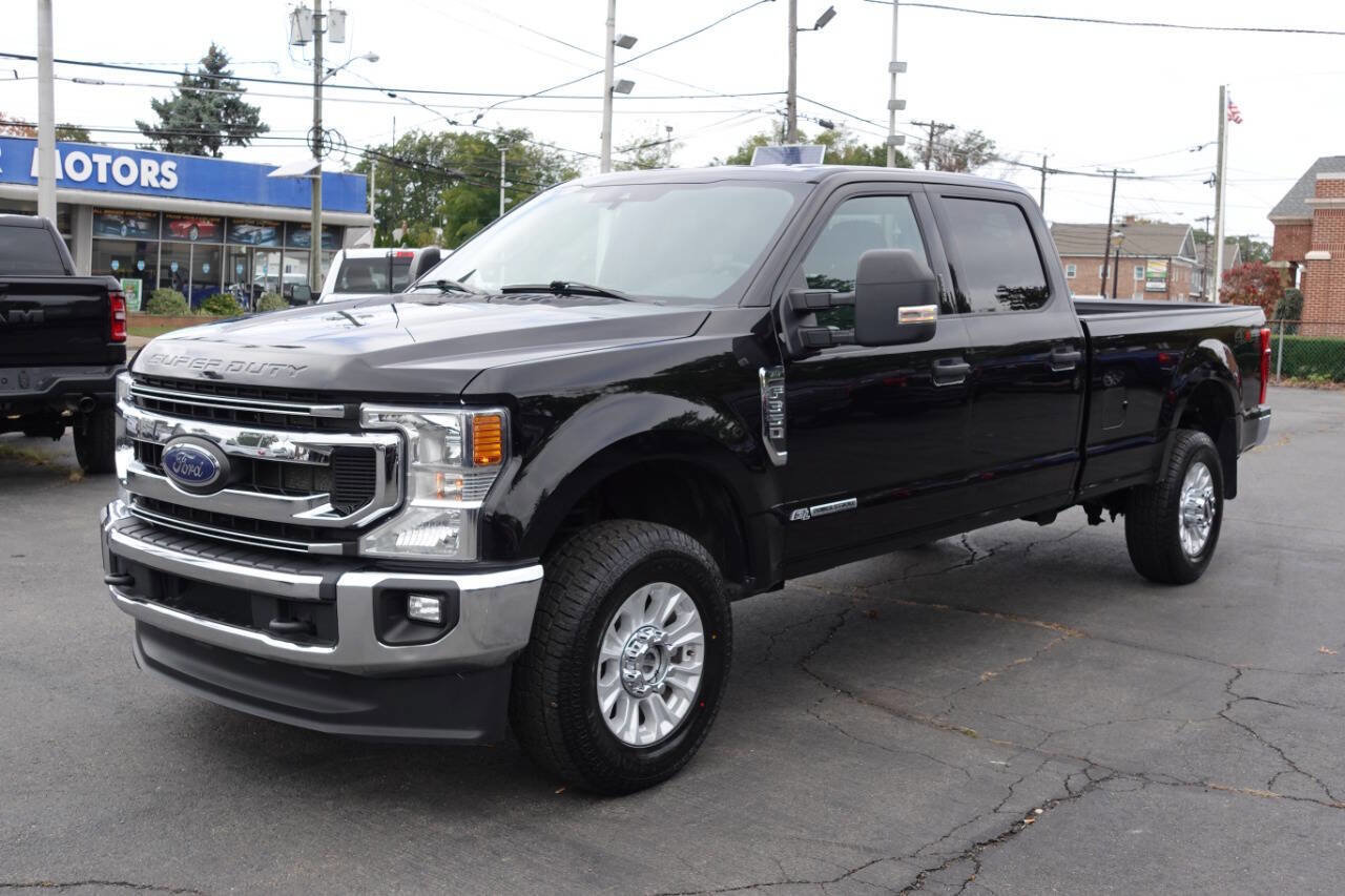 Used 2022 Ford F350 XLT w/ XLT Value Package image 1