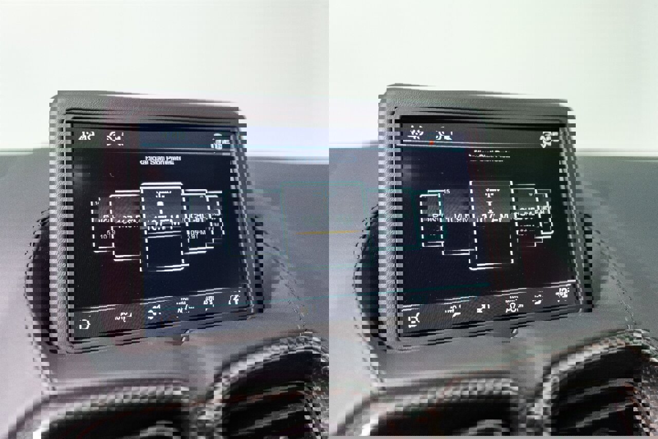 Used 2023 Aston Martin V8 Vantage Coupe image 77