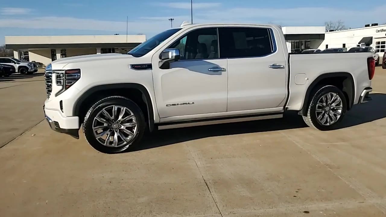 Certified 2025 GMC Sierra 1500 Denali w/ Denali Reserve Package image 5